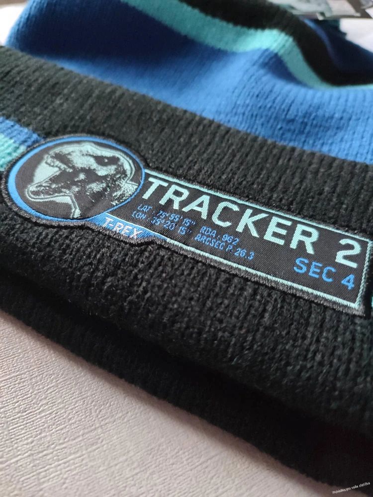 Chlapecká zimní čepice JURASSIC WORLD