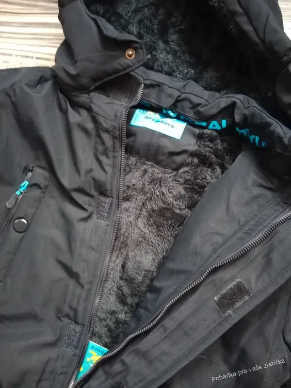Chlapecká zimní bunda KUGO (158)
