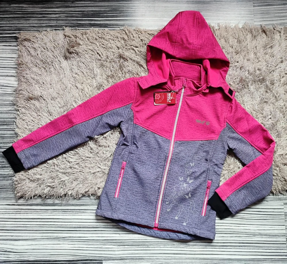 Dívčí softshellová bunda WOLF zateplená