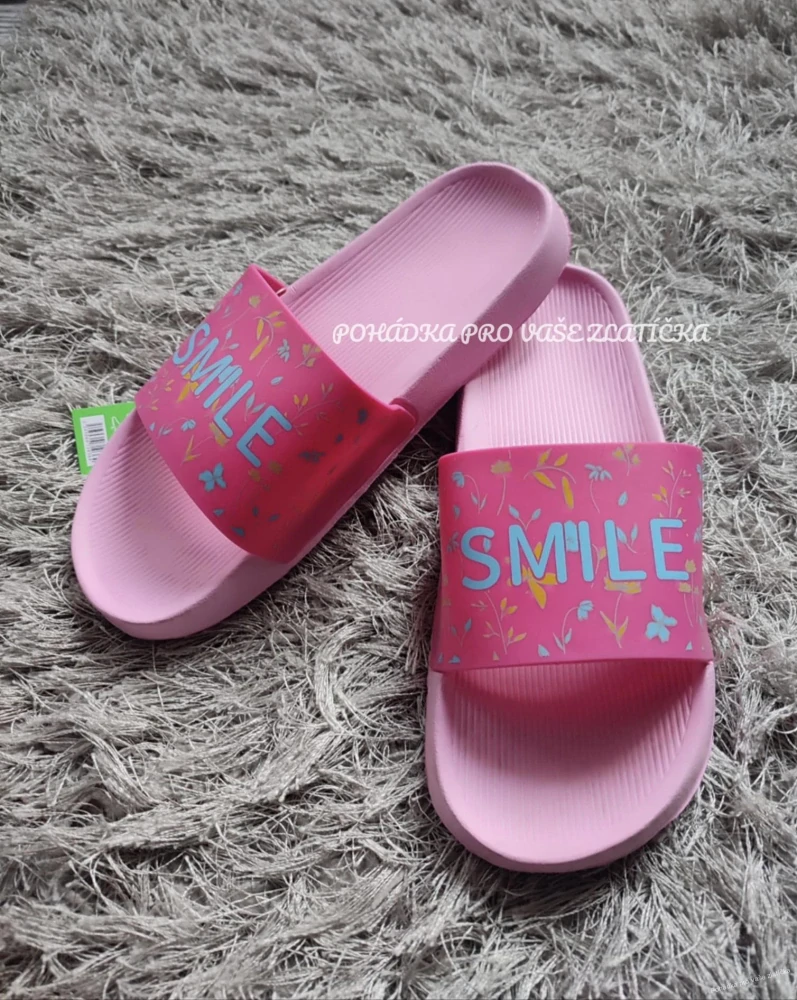 Dámské pantofle SMILE