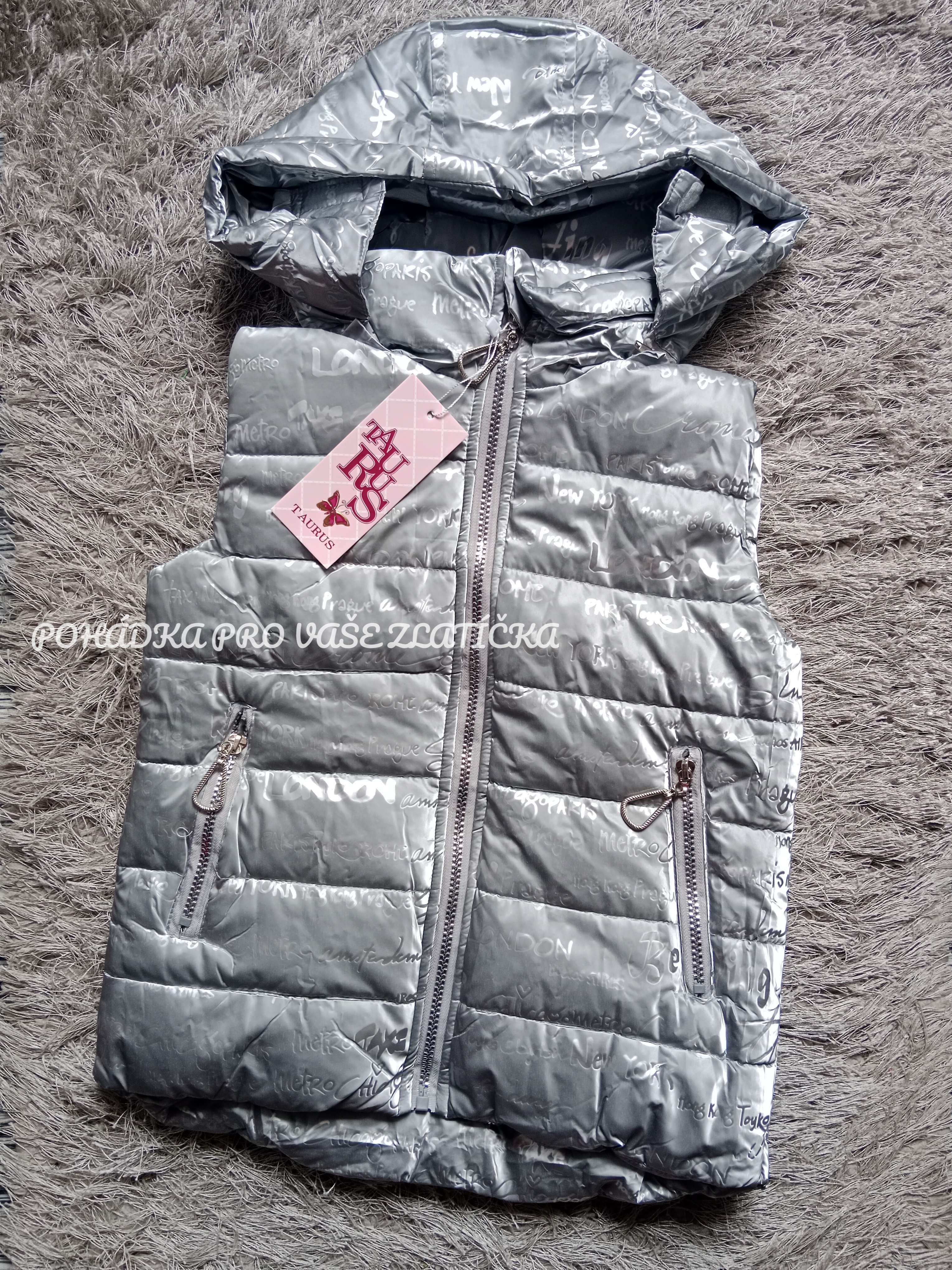 Dívčí prošívaná vesta s fleecovou podšívkou