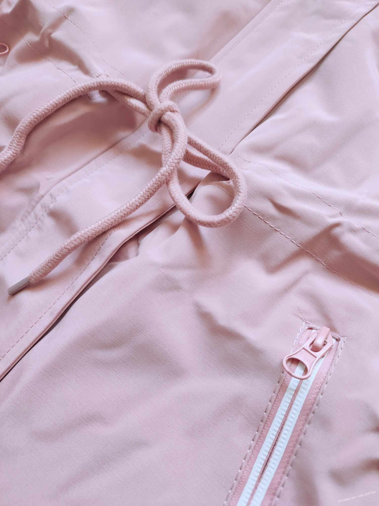 Dívčí zimní bunda KUGO (134-164)