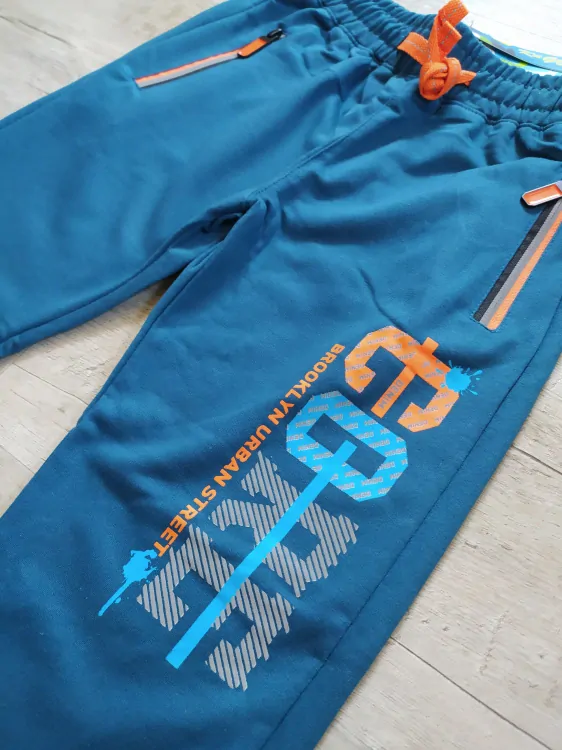 Chlapecké tepláky KUGO