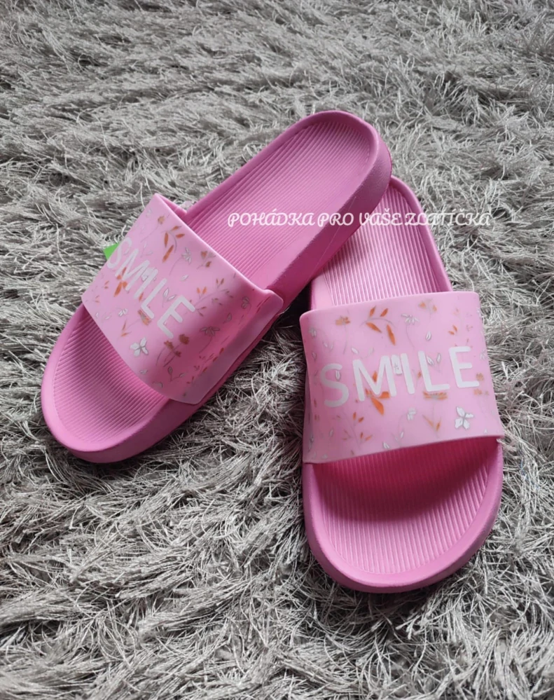 Dámské pantofle SMILE