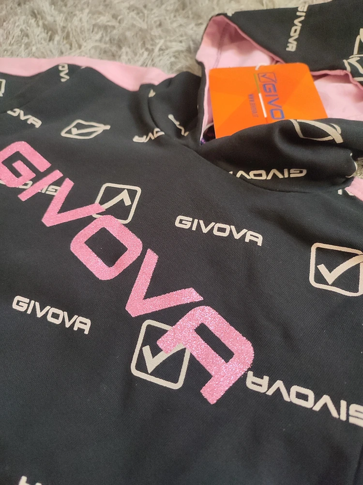 Tepláková souprava GIVOVA