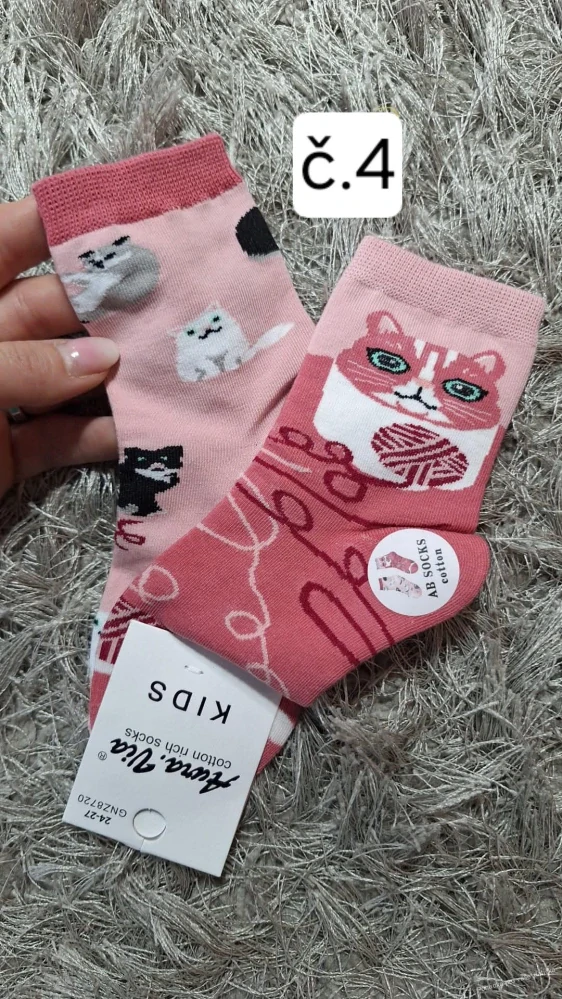 Dětské veselé ponožky - každá jiná AURA.VIA