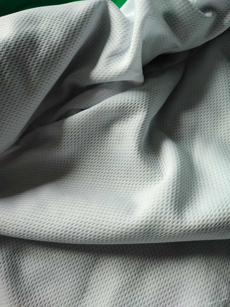 Chlapecká šusťáková/outdoorová bunda KUGO