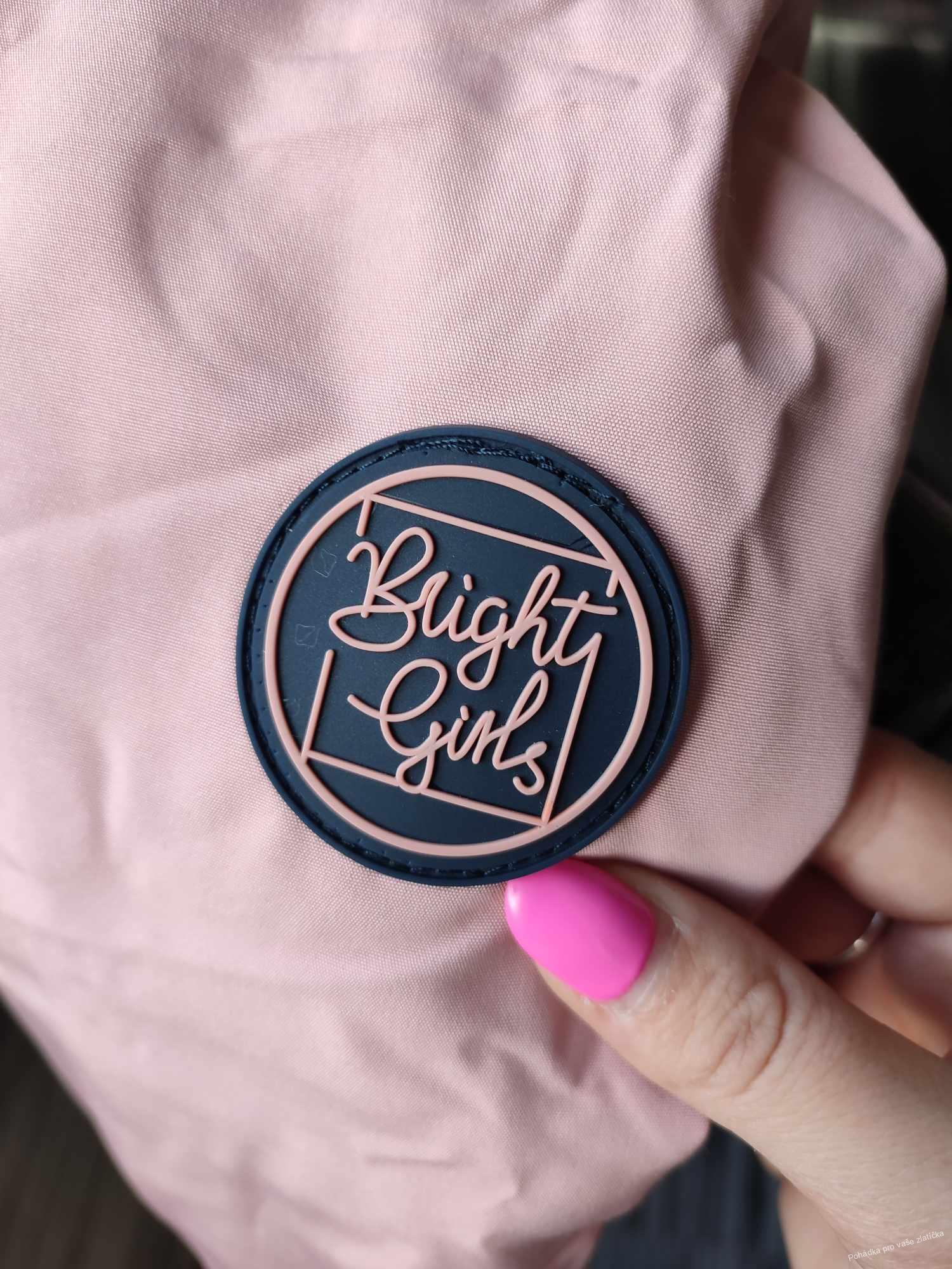 Dívčí zimní bunda KUGO (134-164)