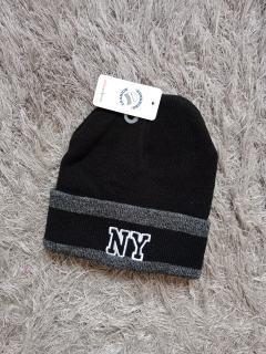 Dětská zimní čepice NY