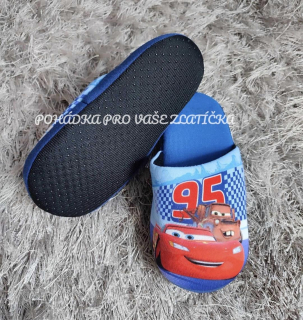 Chlapecké papuče CARS (25-32)